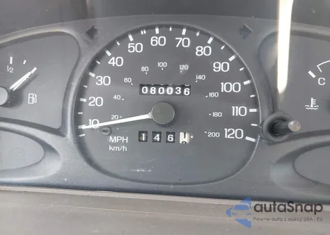 2000 Ford Escort from USA, damaged, VIN 3FAFP13PXYR258385